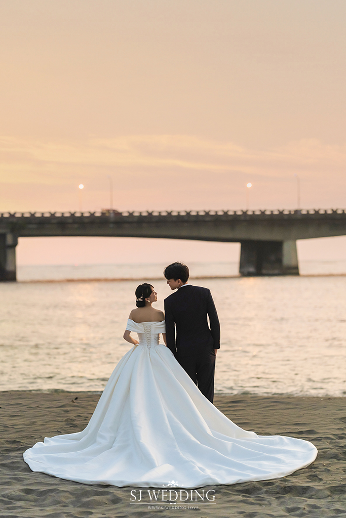 SJwedding鯊魚婚紗婚攝團隊向碩在台南拍攝的自助婚紗” border=